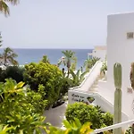 Hotel Lani's De Luxe - Adults Only
