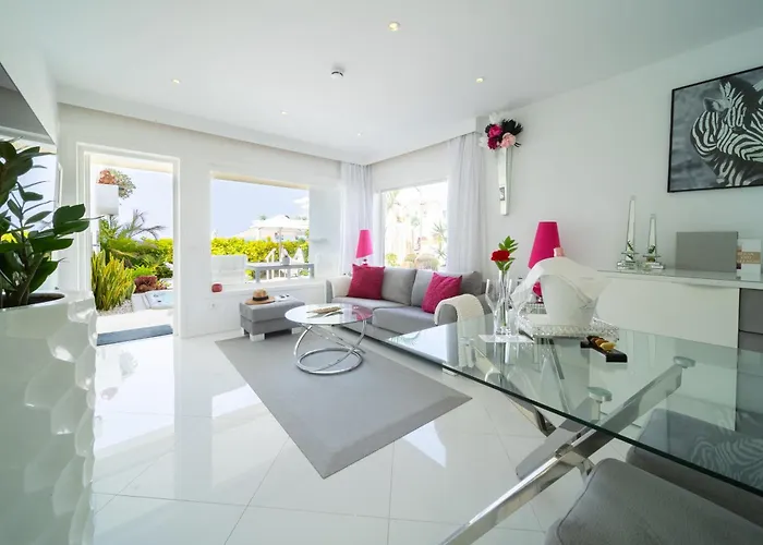 Lani's De Luxe - Adults Only 5* Puerto del Carmen (Lanzarote)