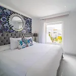 מלון Lani's De Luxe - Adults Only 5*