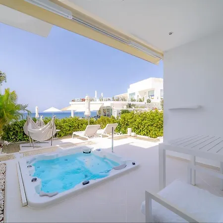 Lani's De Luxe - Adults Only 5* بويرتو ذيل كارمين