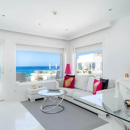 Lani's De Luxe - Adults Only Hotell