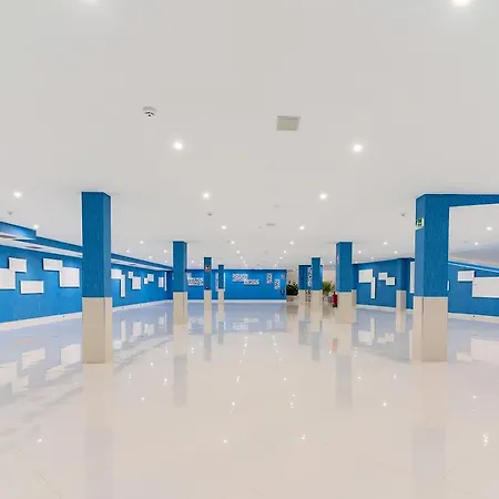 Lani's De Luxe - Adults Only 5*