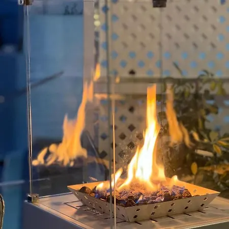 Lani's De Luxe - Adults Only 5*