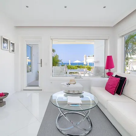 Lani's De Luxe - Adults Only بويرتو ذيل كارمين