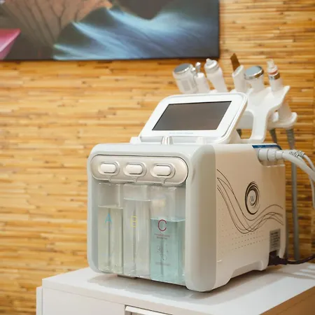 فندق Lani's De Luxe - Adults Only 5*