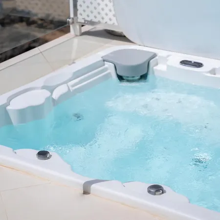 Lani's De Luxe - Adults Only 5*