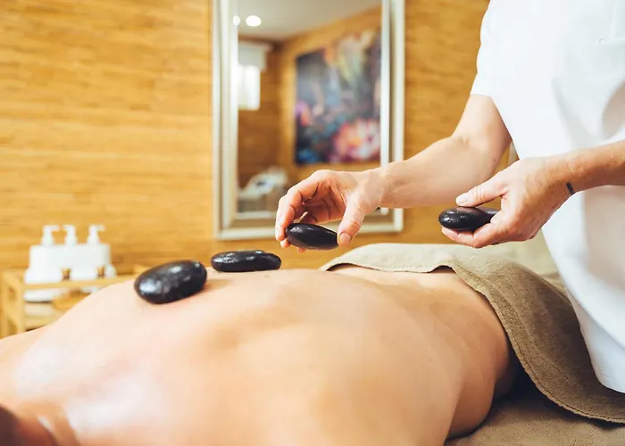 Hotell Lani's De Luxe - Adults Only