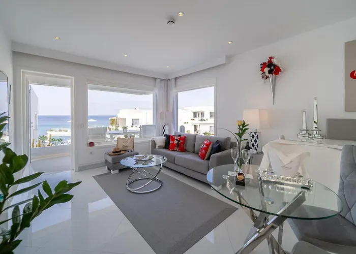 Hotell Lani's De Luxe - Adults Only