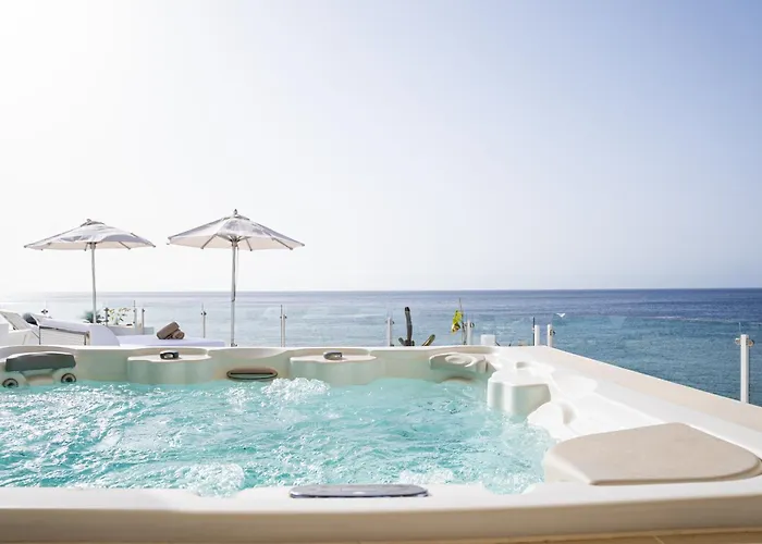 Hotell Lani's De Luxe - Adults Only