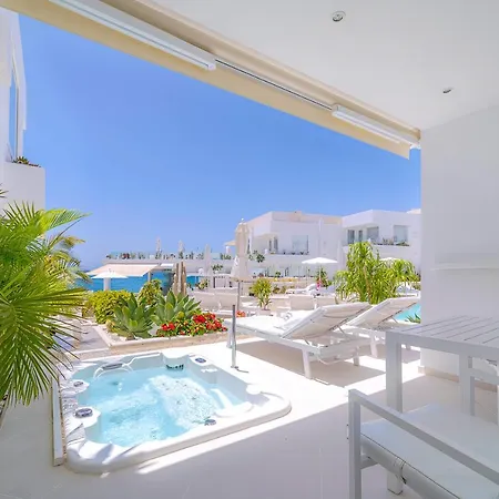 Lani's De Luxe - Adults Only 5* Пуэрто дель Кармен