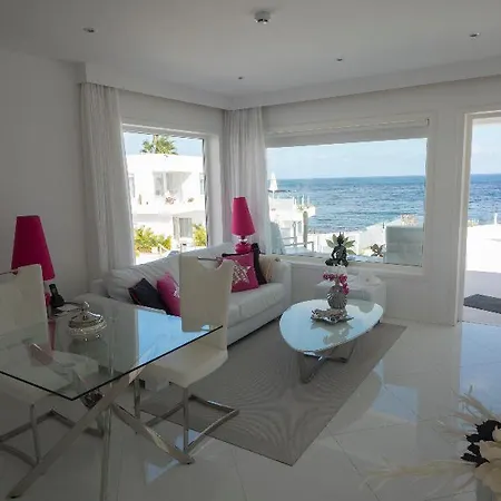 Ξενοδοχείο Lani's De Luxe - Adults Only 5*